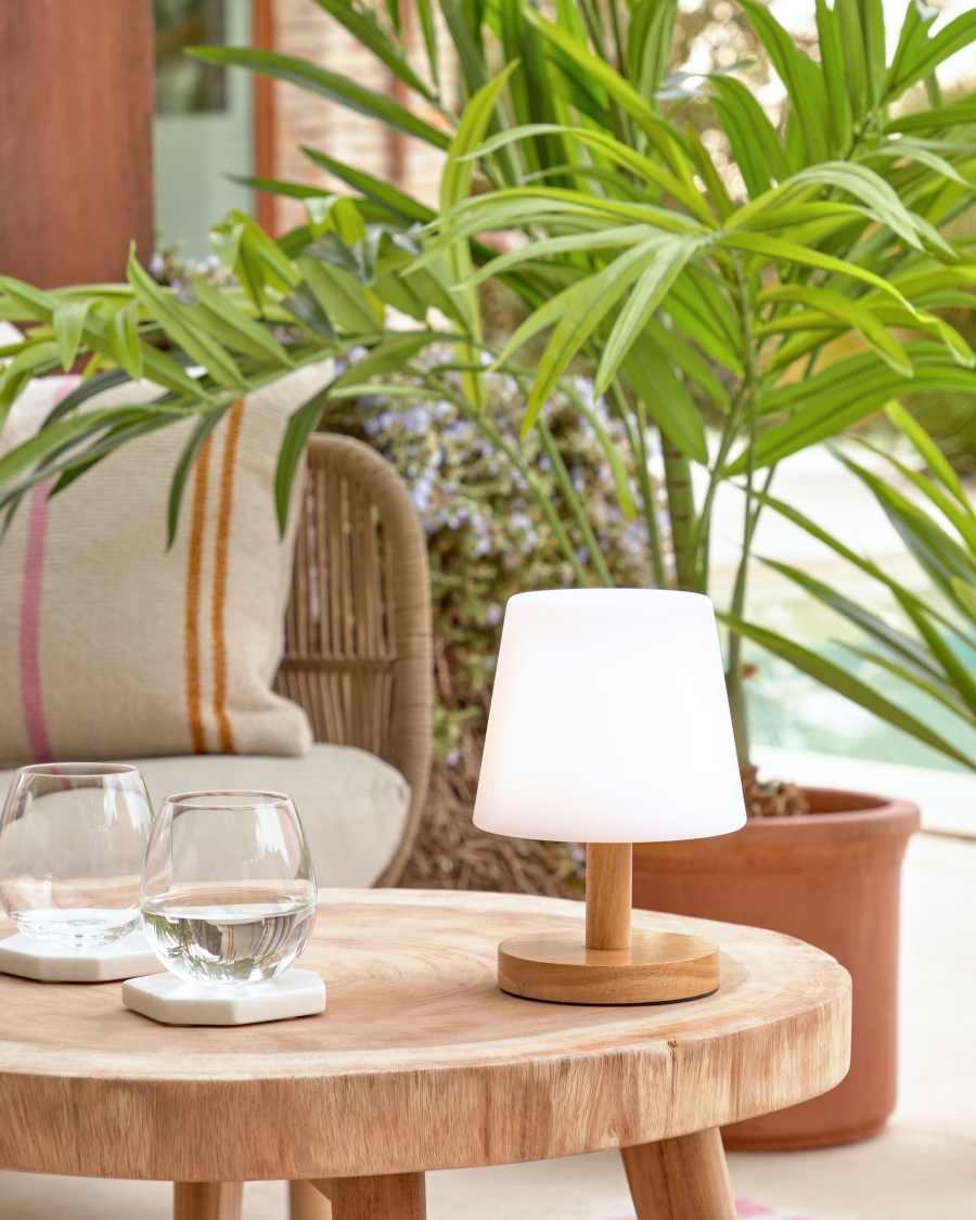 Japandi Tischlampe aus Polyethylen und Holz