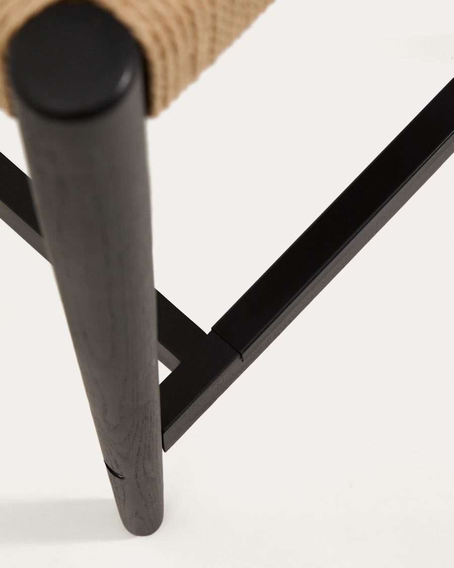 Japandi Hocker aus schwarzem Holz