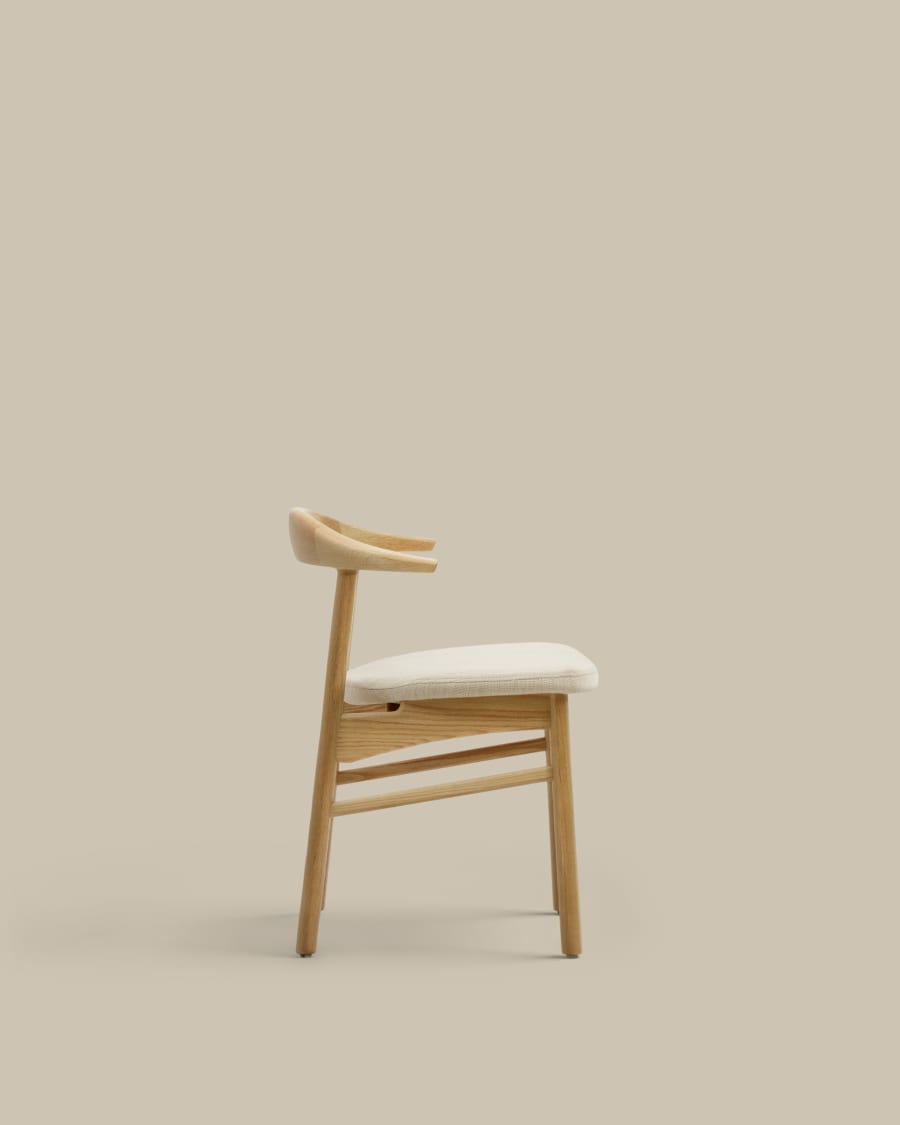 Japandi Stuhl Beige Chenille Eichenholz Natur