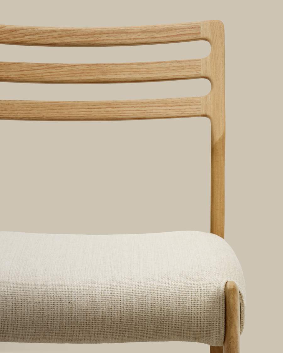 Japandi Stuhl Beige Chenille Eichenholz Natur