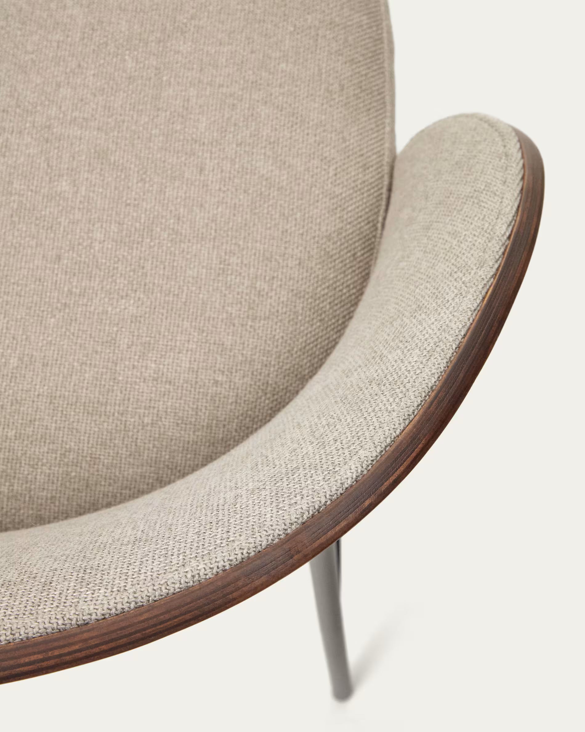 Hocker Japandi Hellbraun Chenille Eschenholz Nussbaum 65 cm