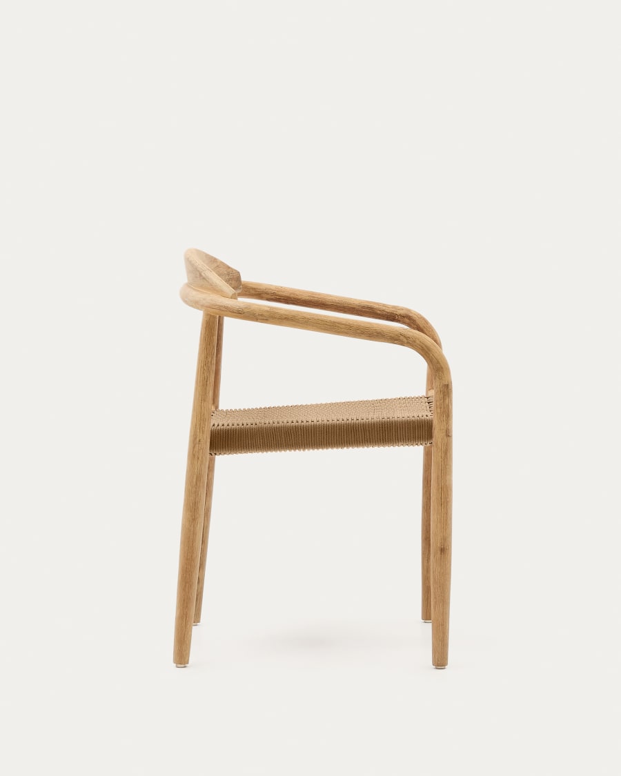 Japandi Stuhl aus Holz und Seil