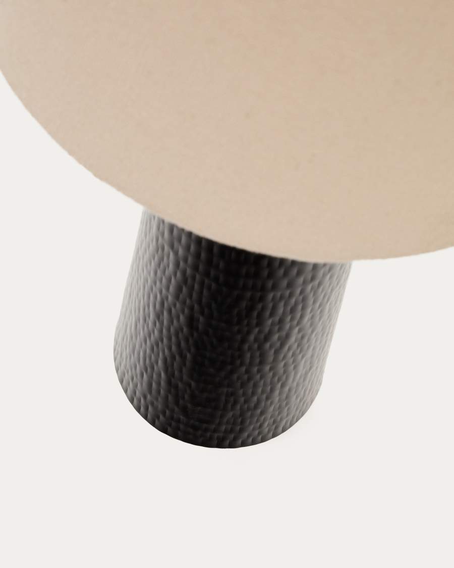 Japandi Stehlampe aus Metall in Schwarz