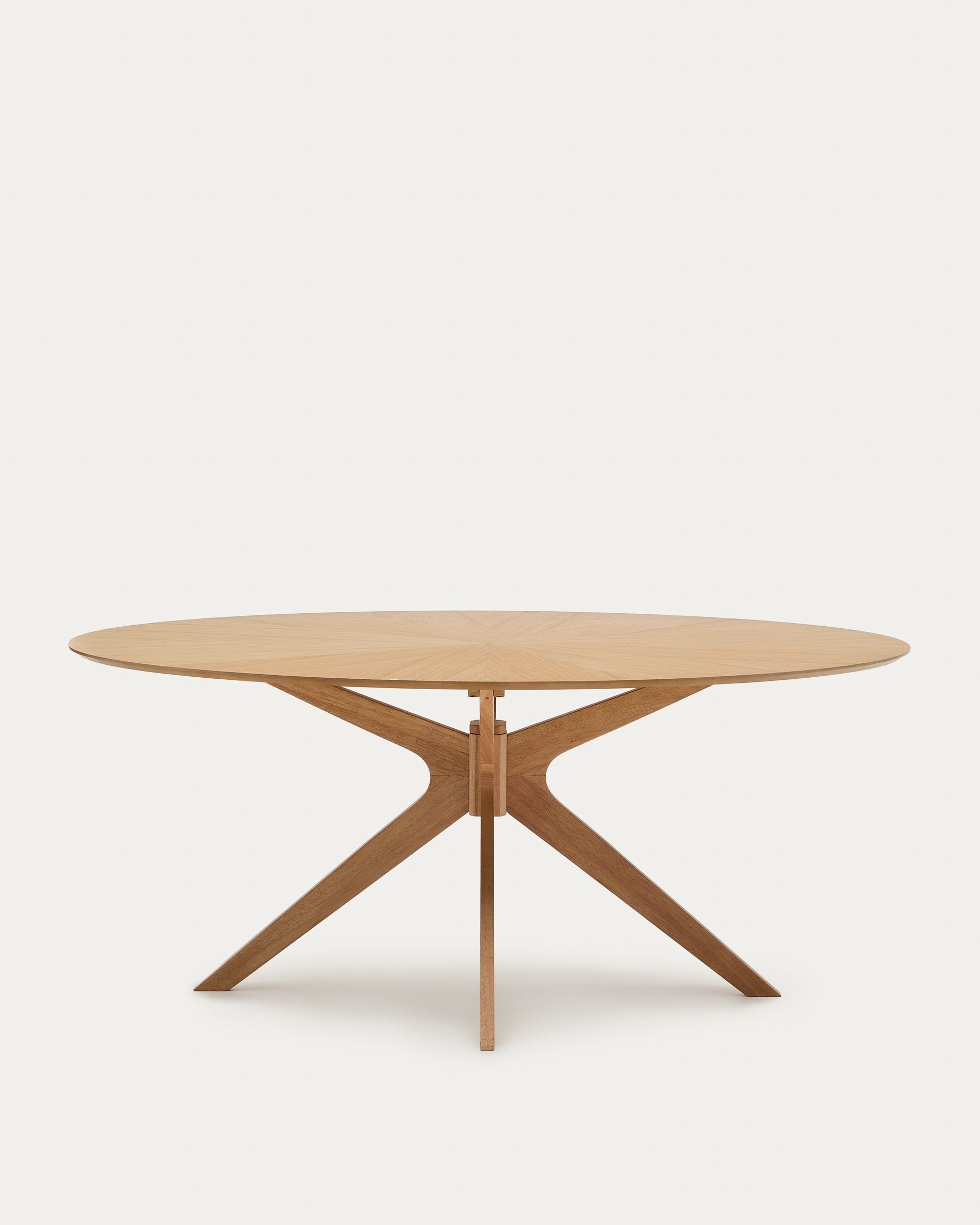 Japandi Esstisch Oval aus Eichenholz