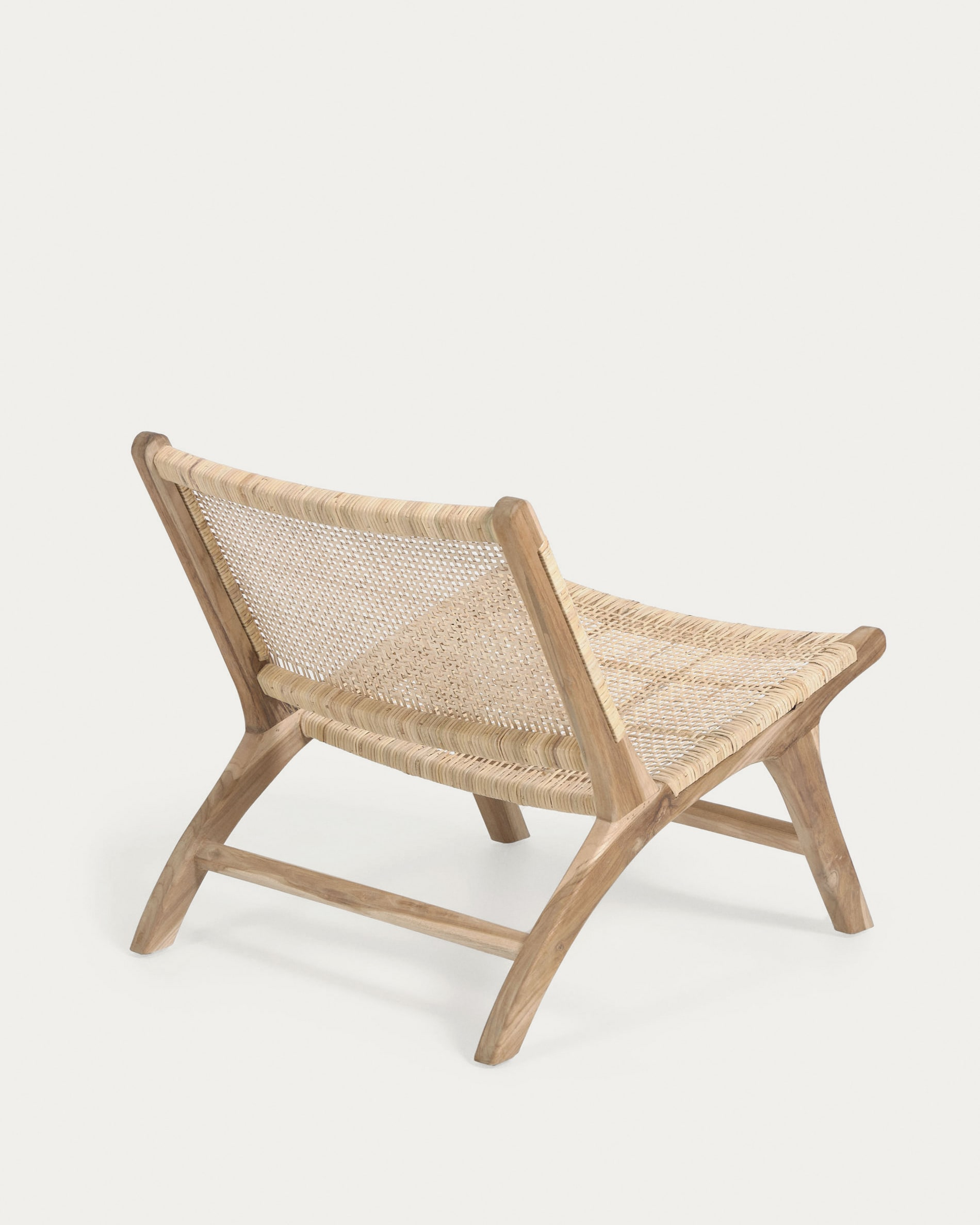 Japandi Sessel aus Holz und Rattan