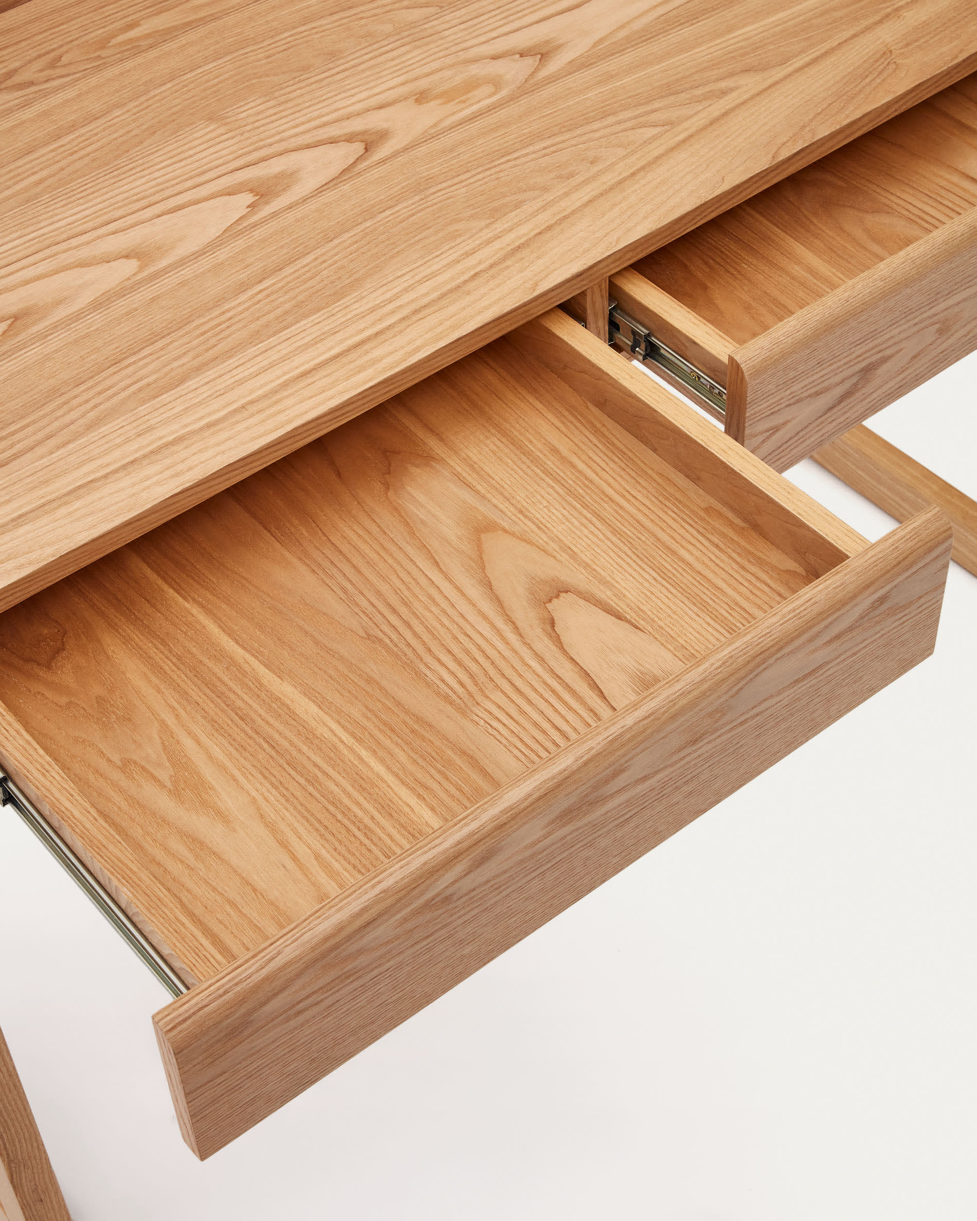 Japandi Schreibtisch aus Holz