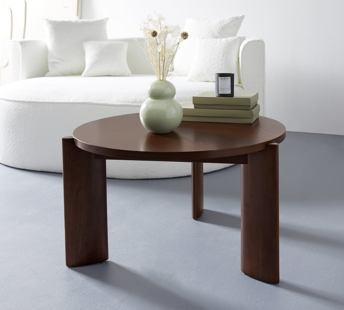 Japandi Couchtisch aus Braunem Eschenholz