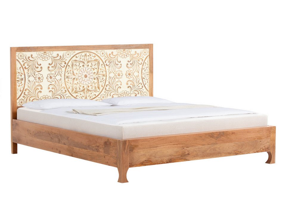 Japandi Bett aus massivem Mangoholz