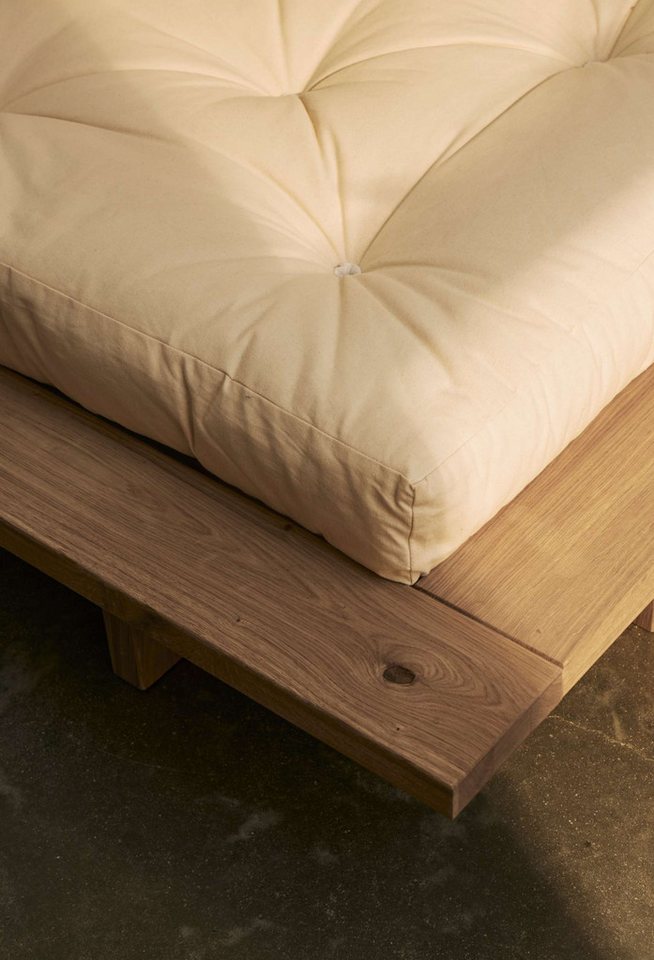 Japandi Futonbett aus massiver Eiche