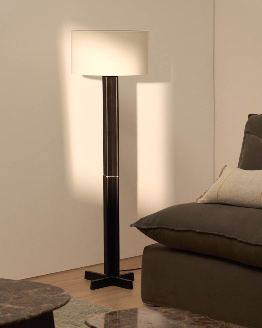 Japandi Stehlampe aus Kautschukholz mit Baumwollschirm
