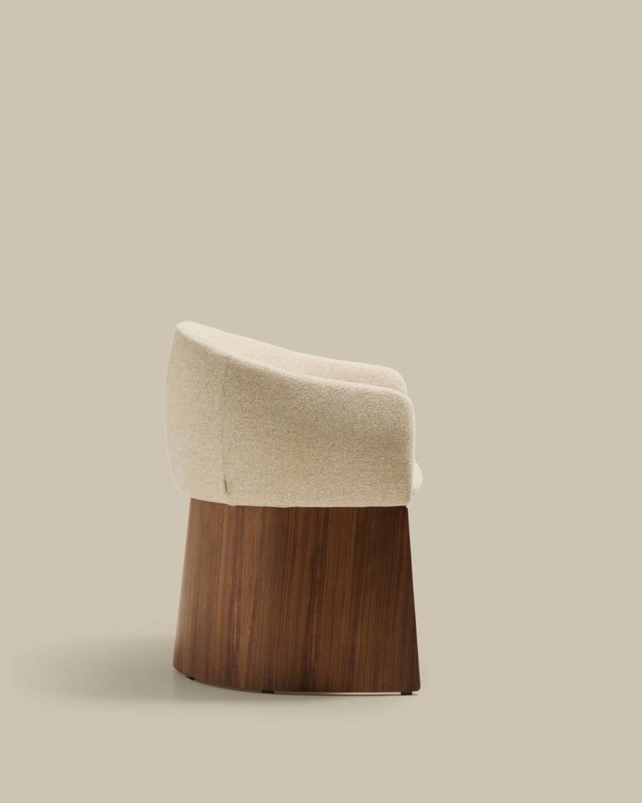 Japandi Stuhl Beige Chenille Nussbaumfurnier