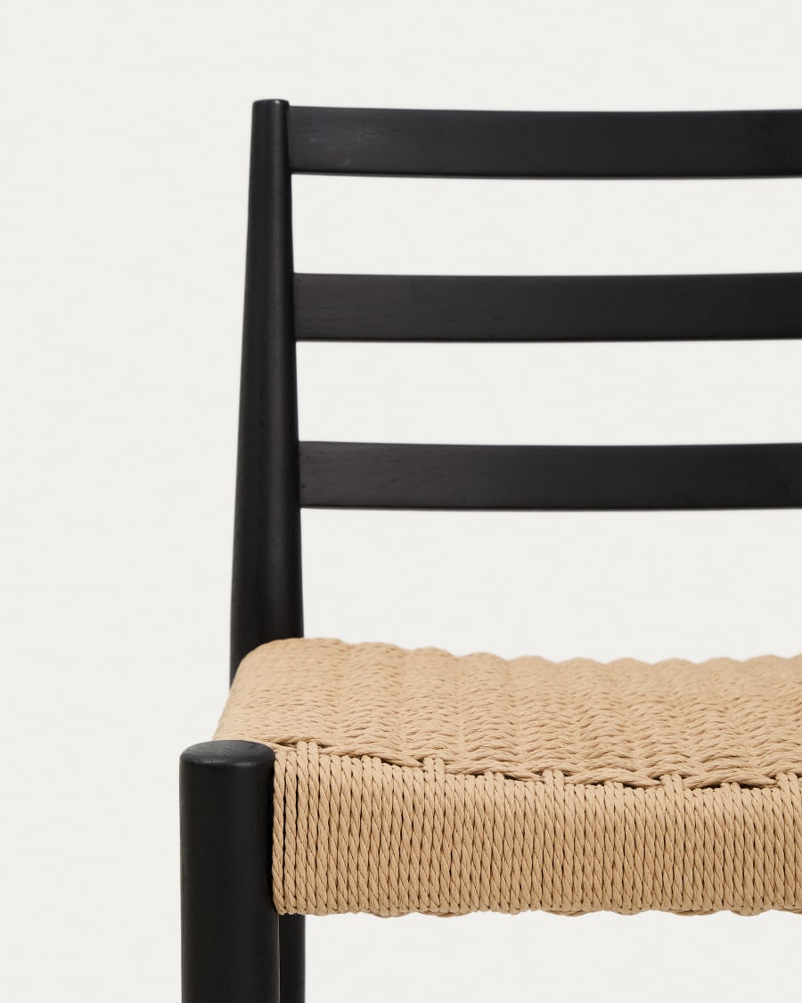 Japandi Hocker aus schwarzem Holz