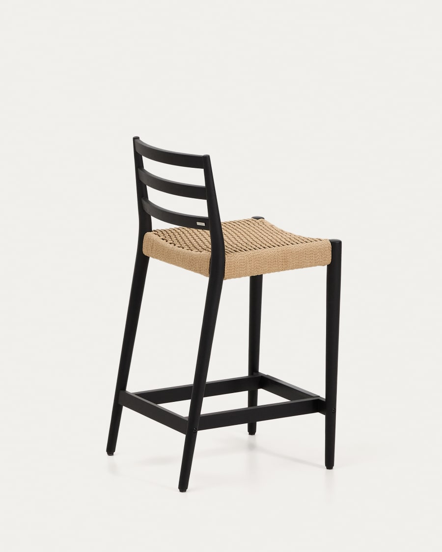 Japandi Hocker aus schwarzem Holz