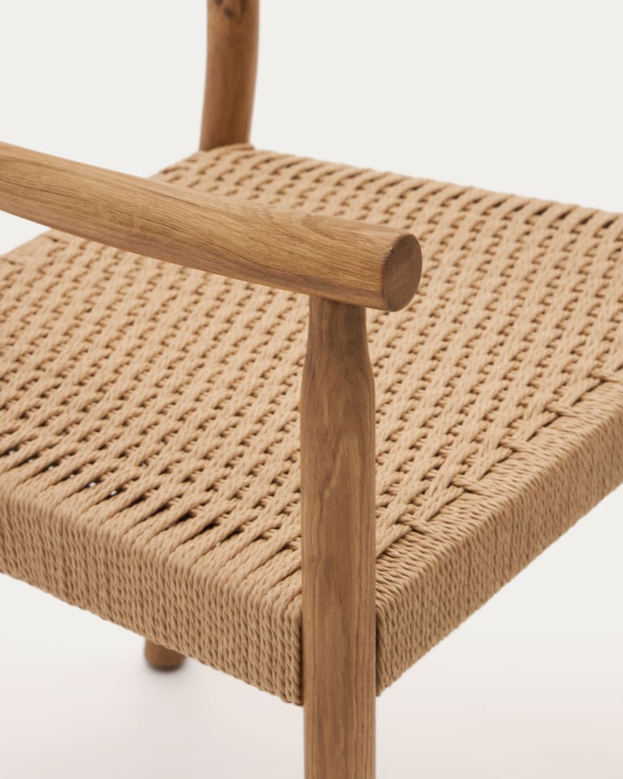 Japandi Stuhl aus Holz und Seil