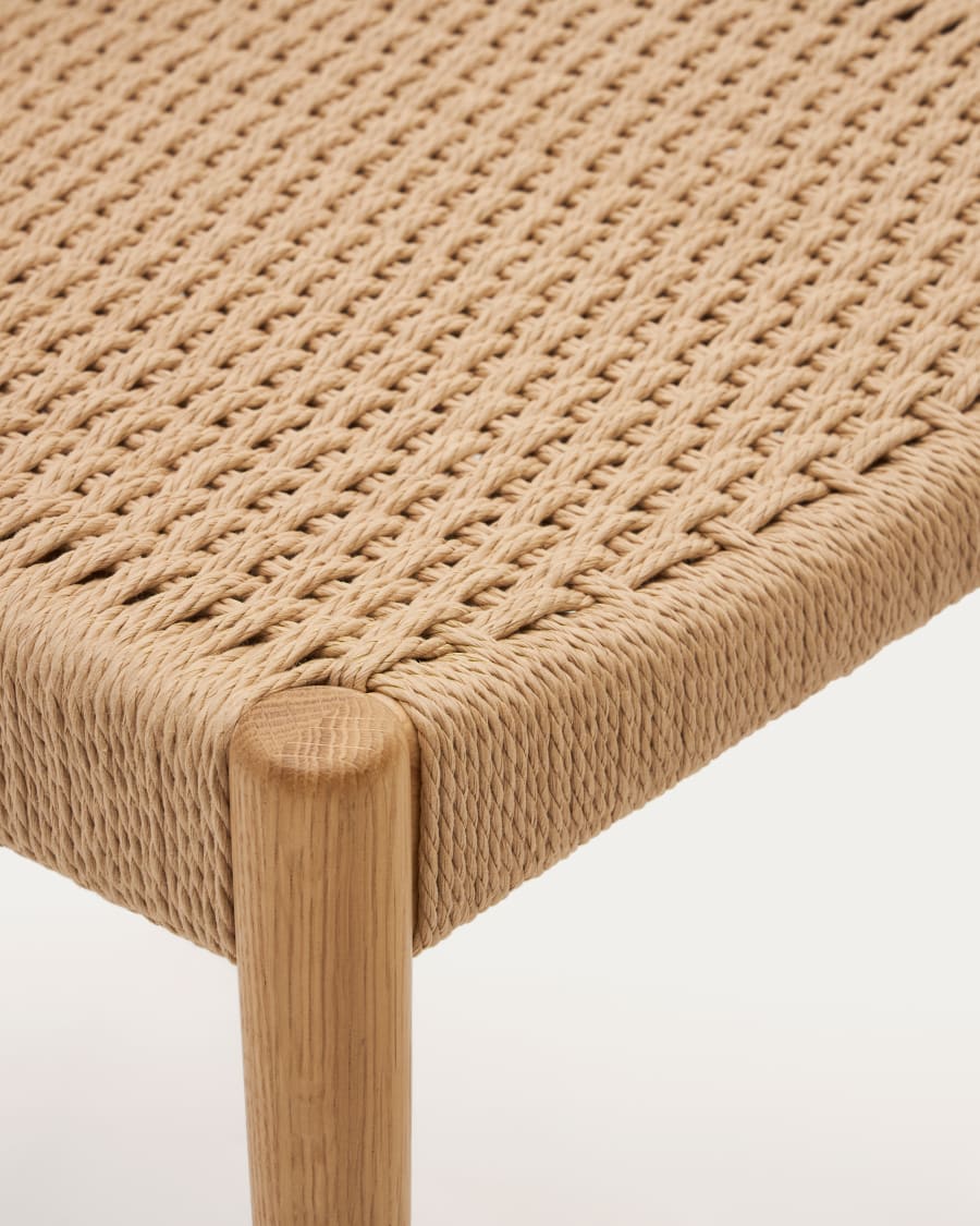 Japandi Stuhl aus Holz und Seil
