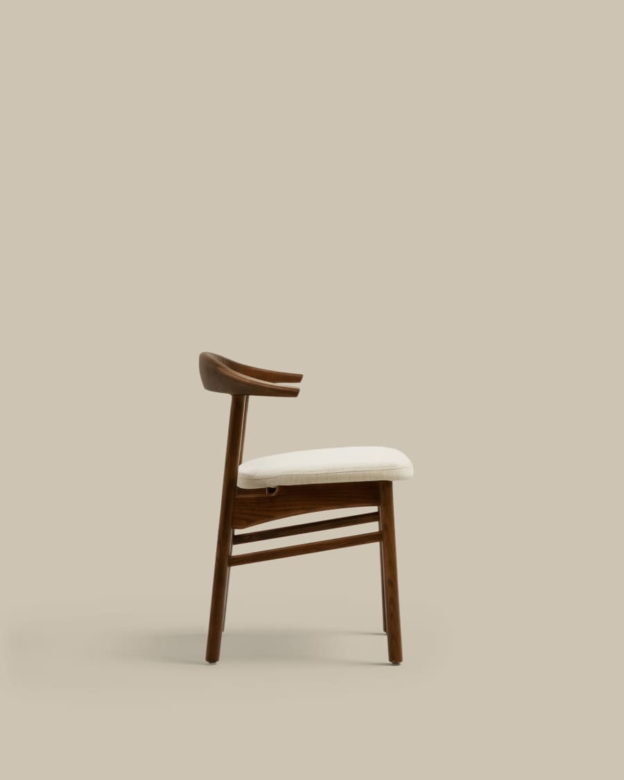 Japandi Sessel Beige Chenille Eichenholz Nussbaum