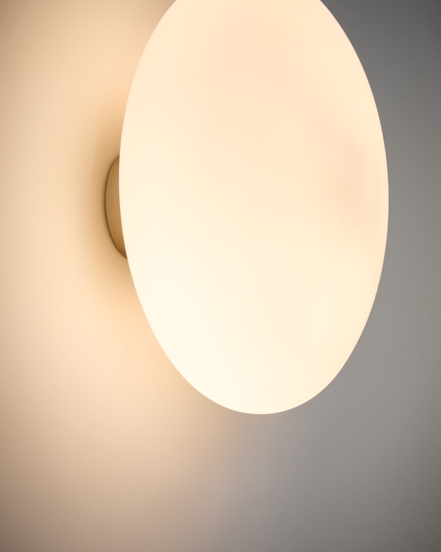 Japandi Wandlampe aus Rauchglas