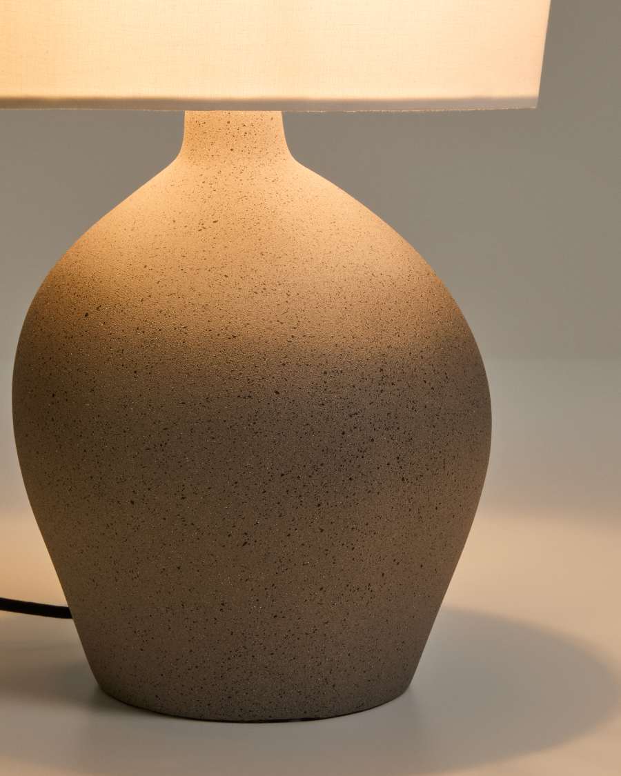 Tischlampe Japandi Steinoptik Baumwollschirm