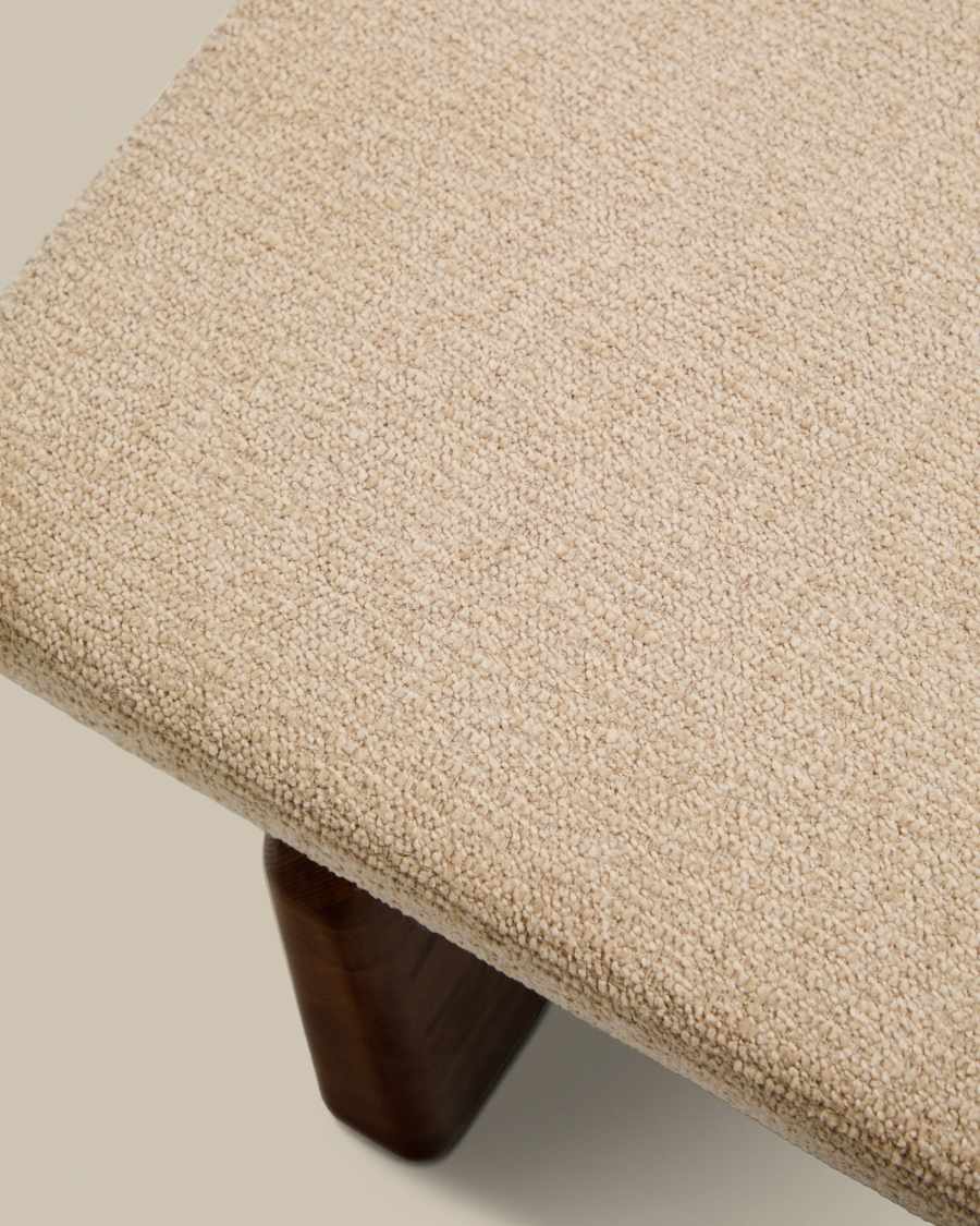 Chaiselongue Japandi Beige Chenille Eschenholz Walnuss