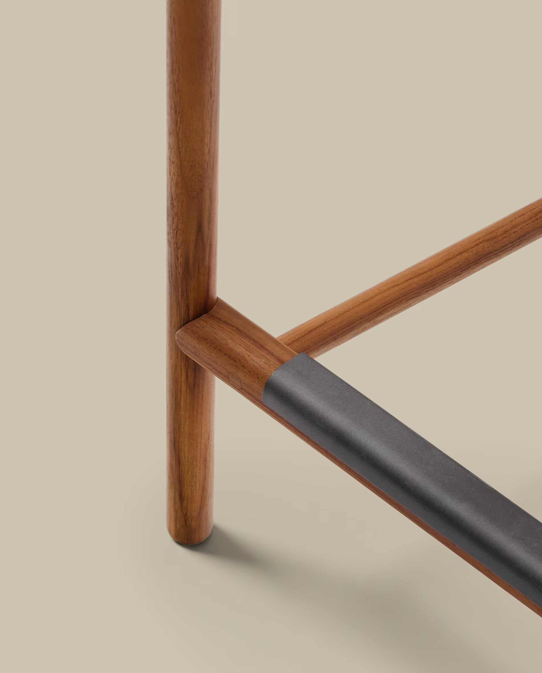 Hocker Japandi Teakholz Outdoor 65 cm