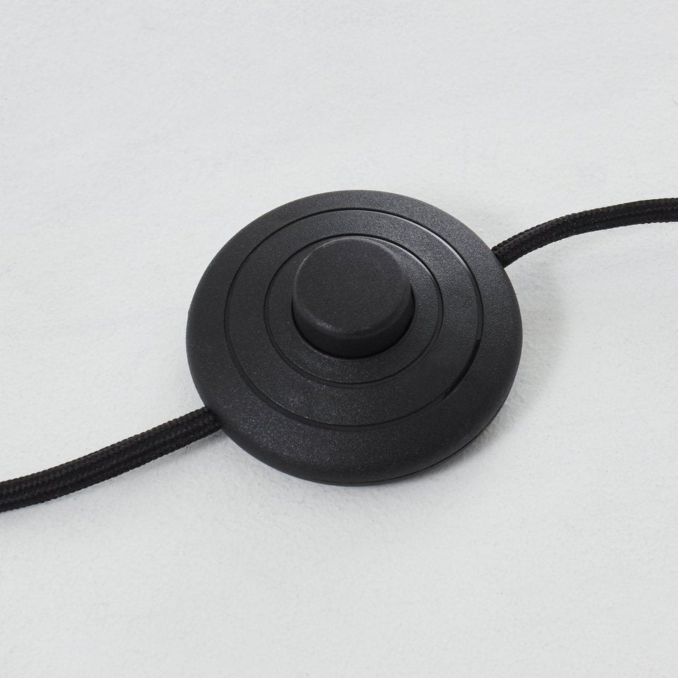 Japandi Stehlampe aus Rattan und Holz in Natur Schwarz