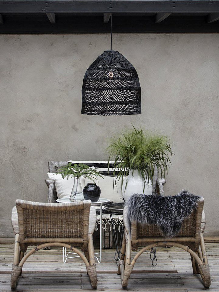 Handgeflochtene Japandi Outdoor-Pendelleuchte aus Naturfasern