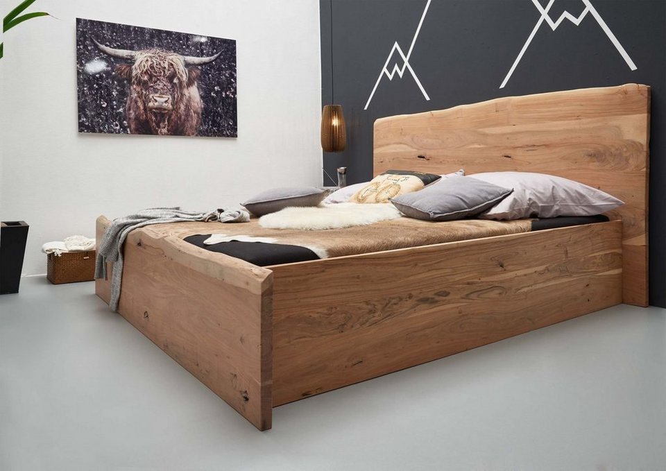 Japandi Bett aus massiver Akazie Natur