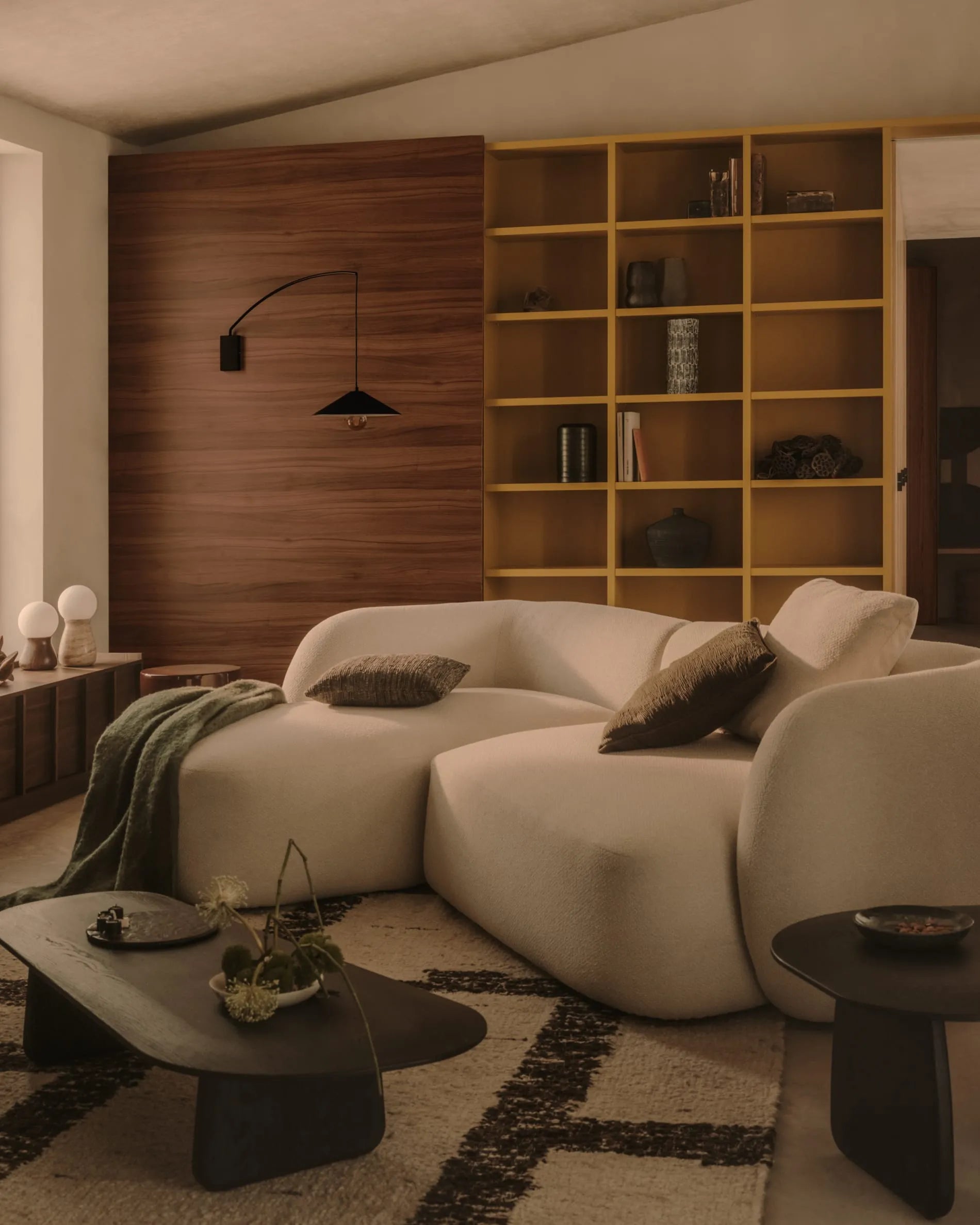 Schwarzer Bio Japandi Couchtisch