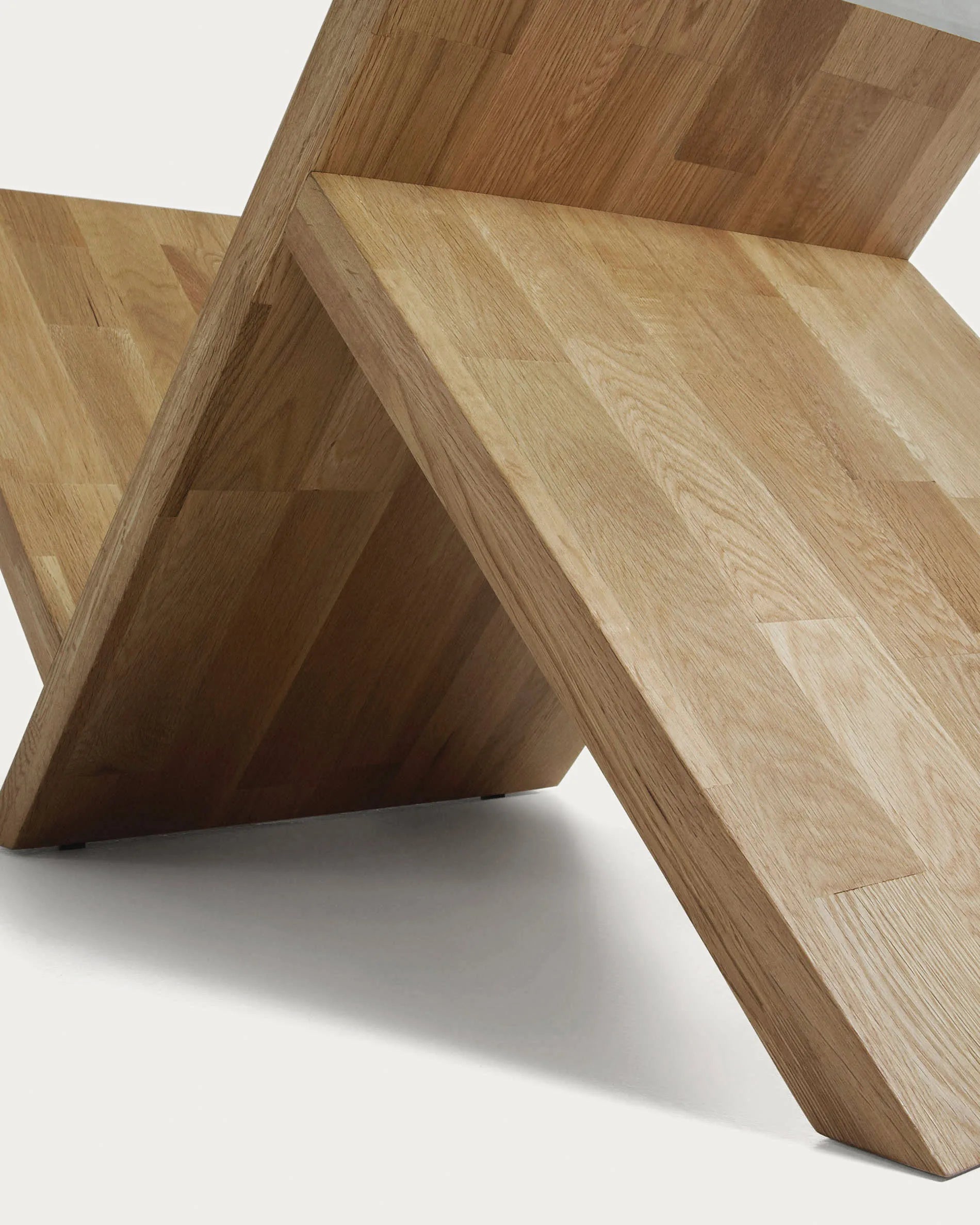Japandi Couchtisch aus Glas und Holz