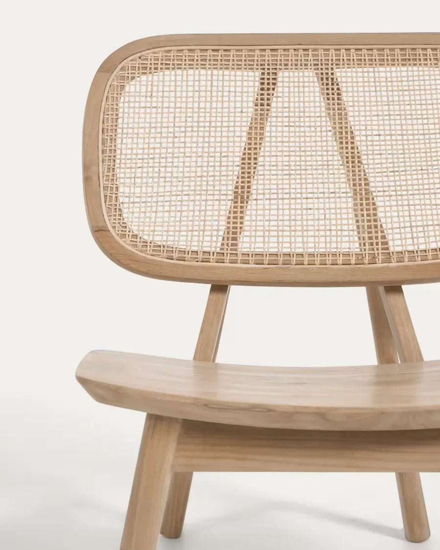 Sessel aus Teakholz und Rattan im Japandi-Stil